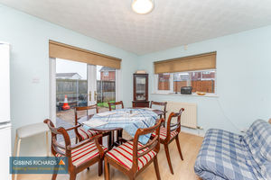 Dining Area- click for photo gallery